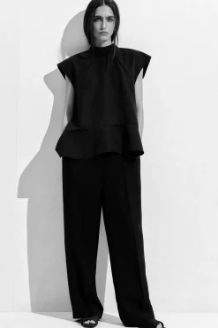 ELEGANTE LEINENHOSE MIT GERADEM BEIN