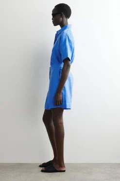 ELEGANTE LEINENSHORTS MIT ELASTISCHEM BUND