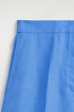 ELEGANTE LEINENSHORTS MIT ELASTISCHEM BUND