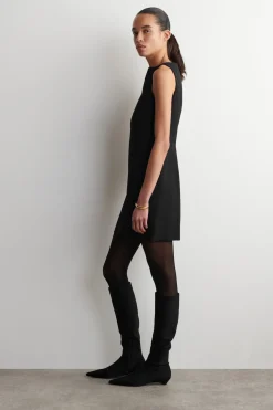 ELEGANTES MINIKLEID AUS MERINOWOLL-MIX