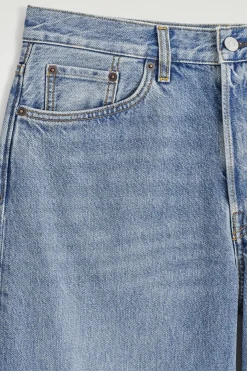 FACADE JEANS MIT GERADEM BEIN