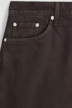 FACADE JEANS MIT GERADEM BEIN