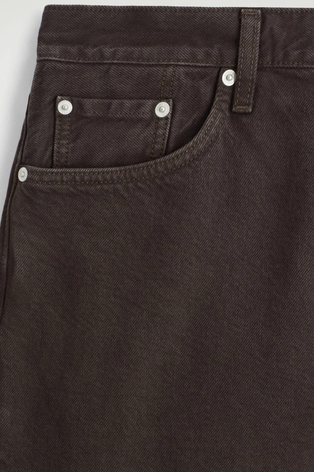 FACADE JEANS MIT GERADEM BEIN