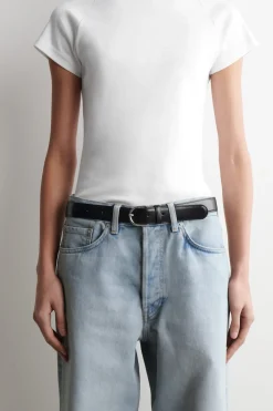 FACADE JEANS MIT GERADEM BEIN