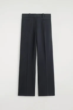 FEIN GESTRICKTE HOSE MIT GERADEM BEIN