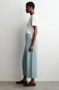 FLIEßENDE CULOTTES MIT FALTEN