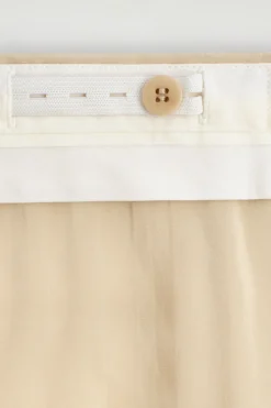 FLIEßENDE CULOTTES MIT FALTEN