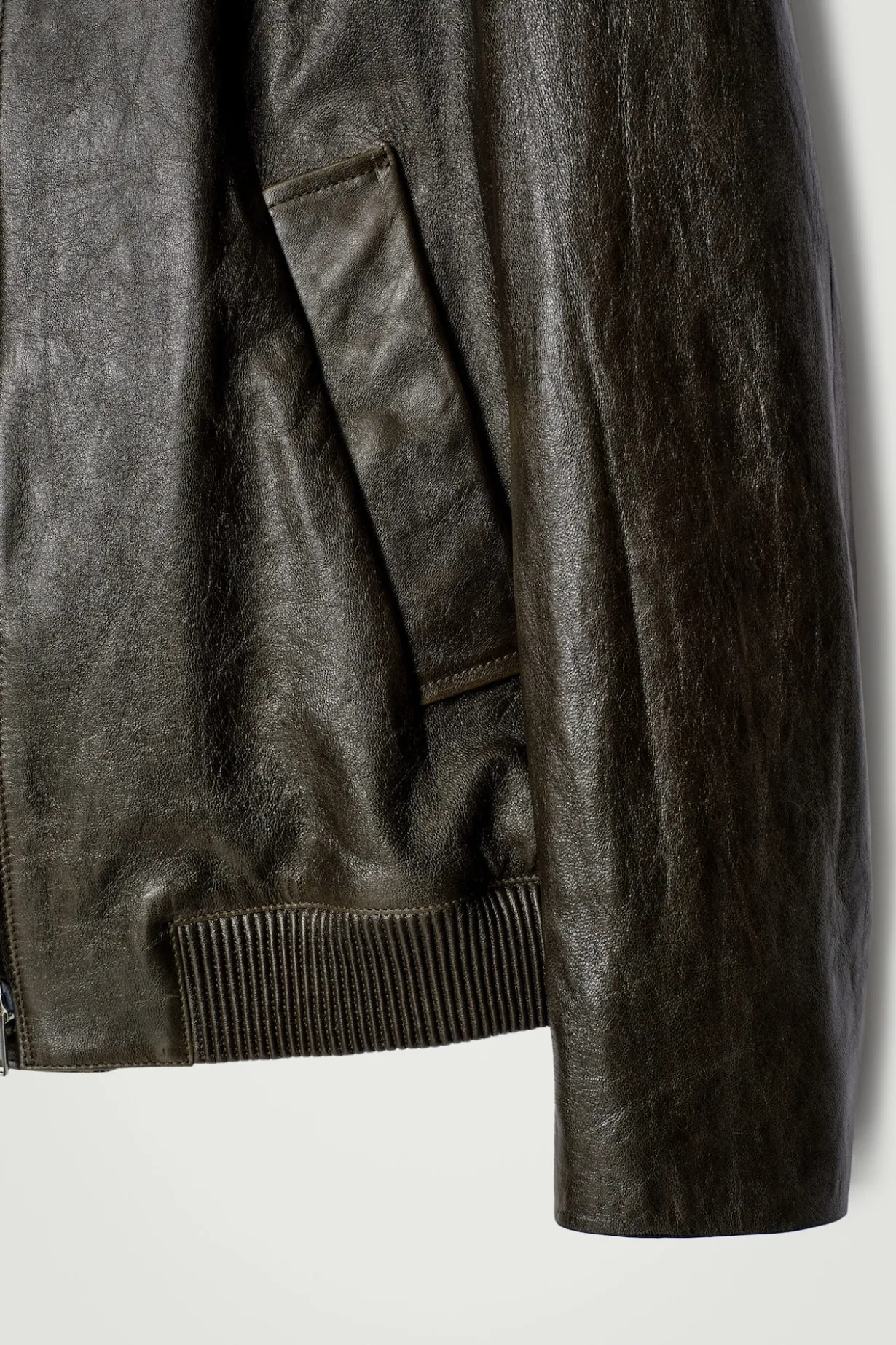 FLIEGERJACKE AUS LEDER