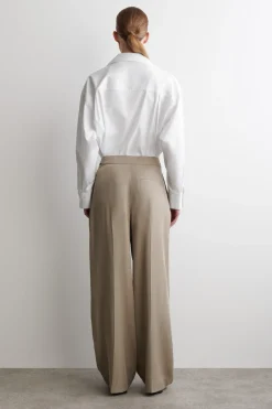FLIESSENDE HOSE MIT WICKELFRONT