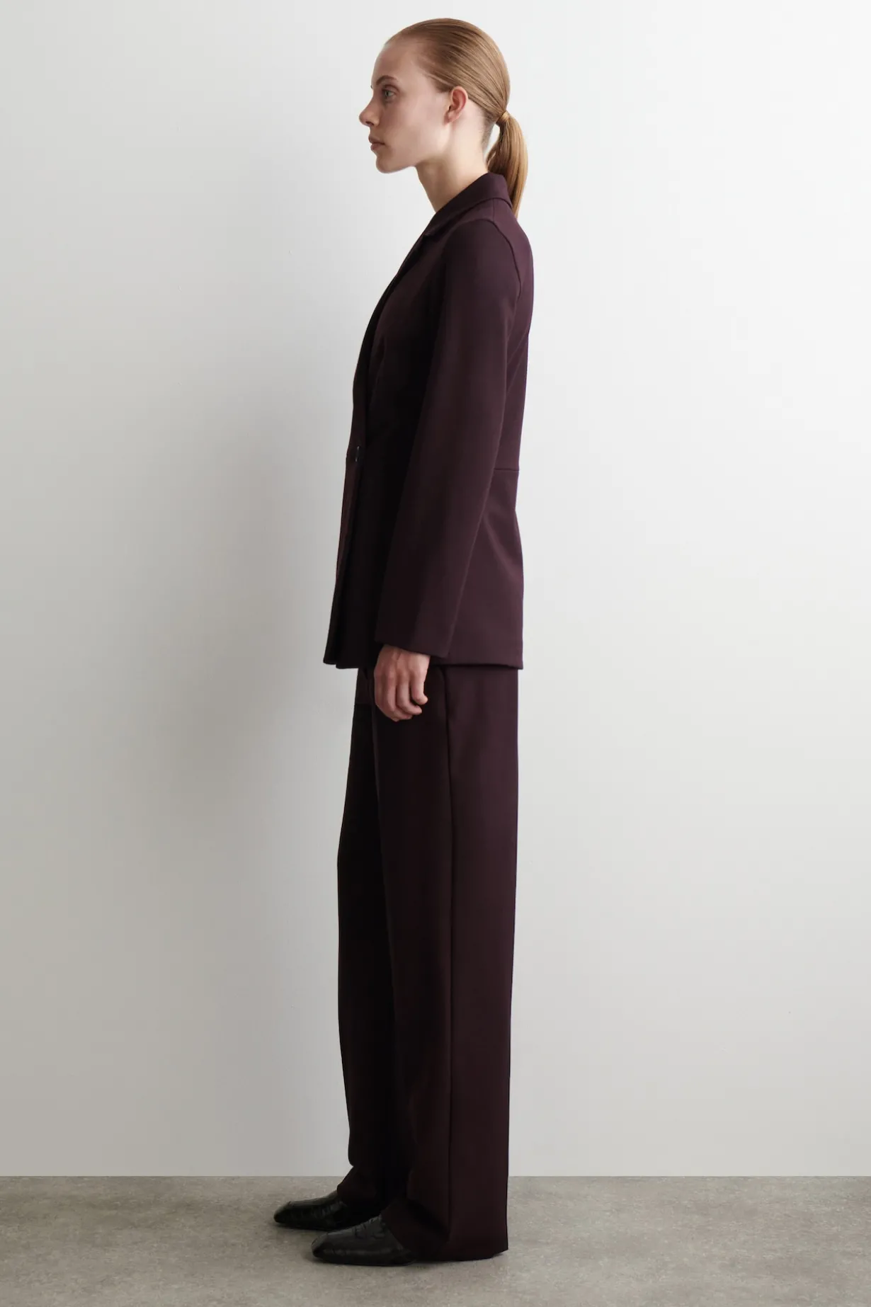 FLIESSENDER BLAZER MIT WICKELFRONT
