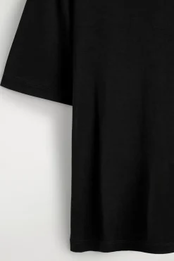 FLIESSENDES T-SHIRT AUS SEIDE