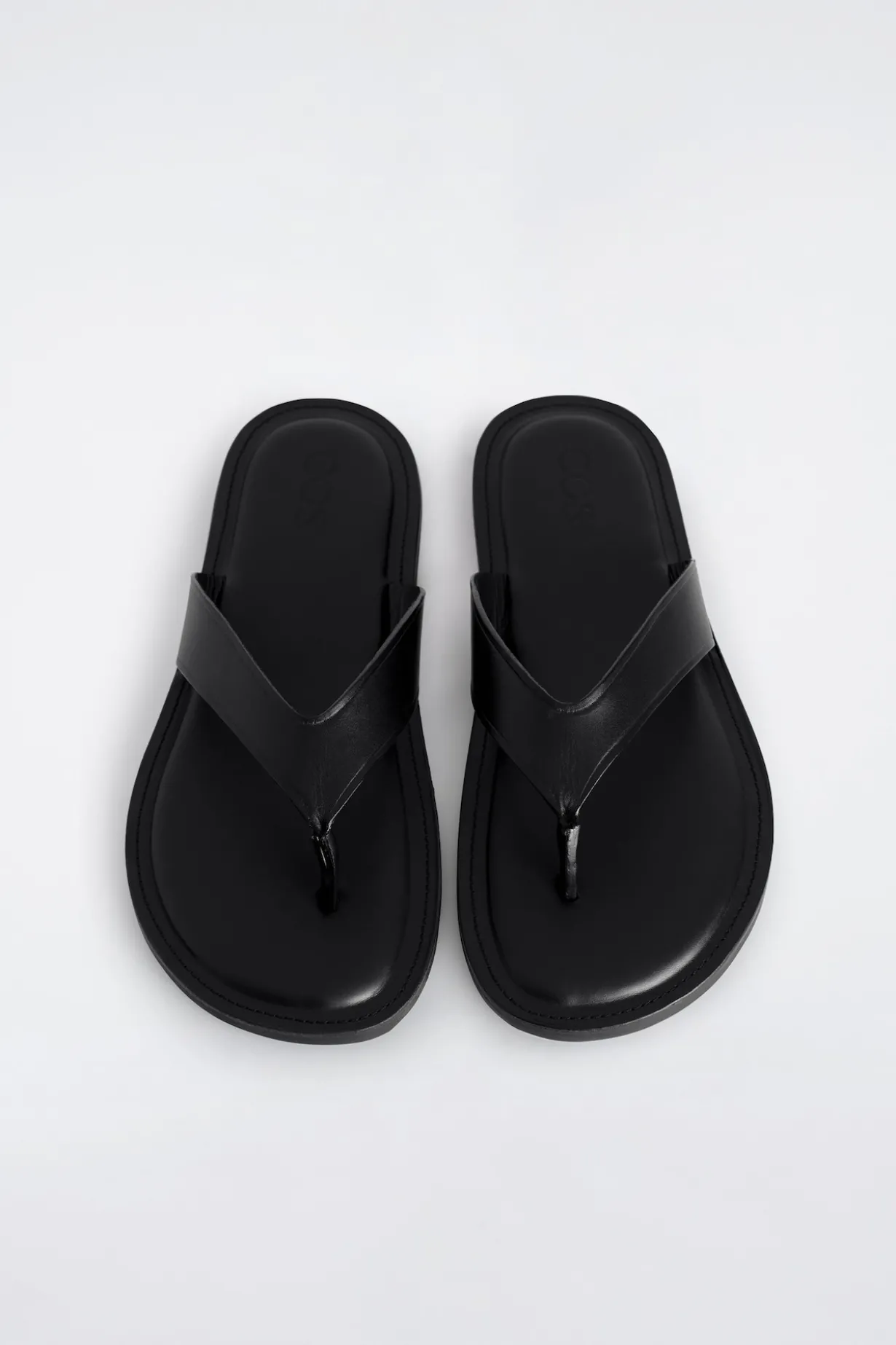 FLIP-FLOPS AUS LEDER