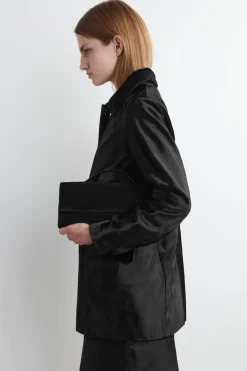 GALLERY CLUTCH – VELOURSLEDER