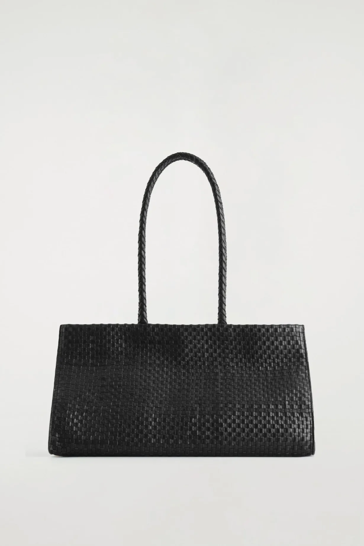GALLERY HANDGEFLOCHTENE TOTE BAG - LEDER