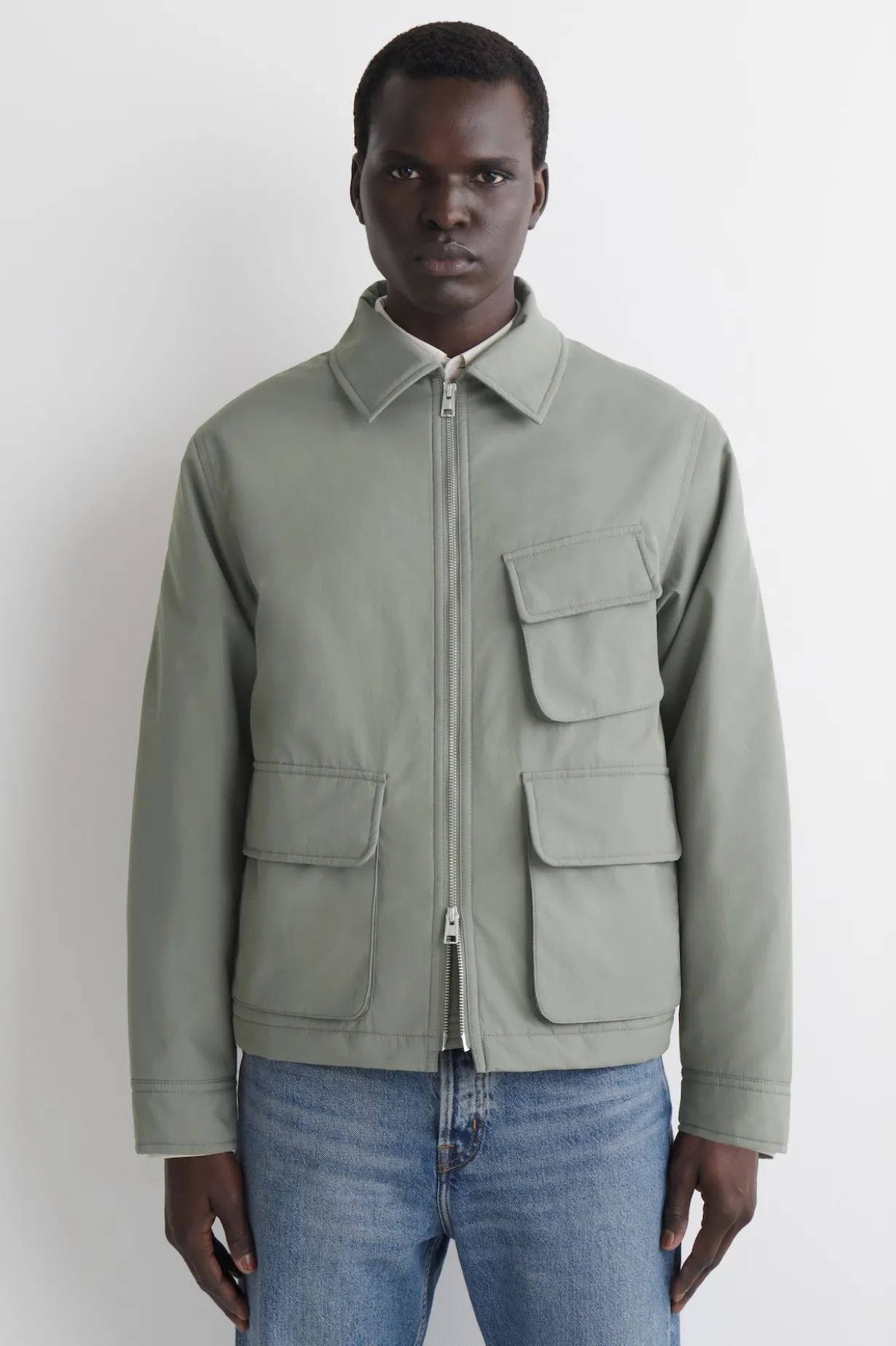 GEFÜTTERTE UTILITY-JACKE AUS NYLON
