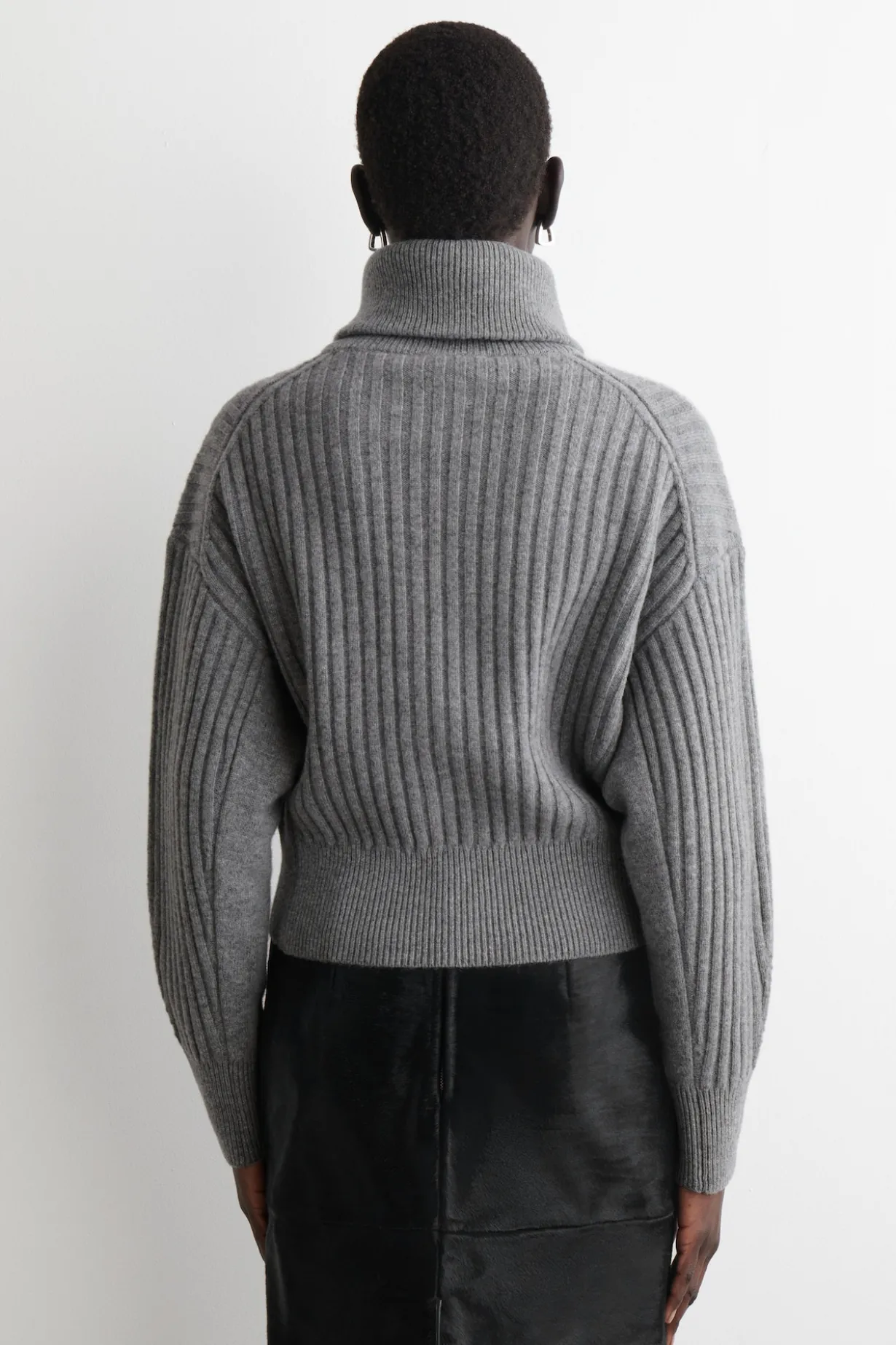 GERIPPTE JACKE AUS MERINOWOLLE