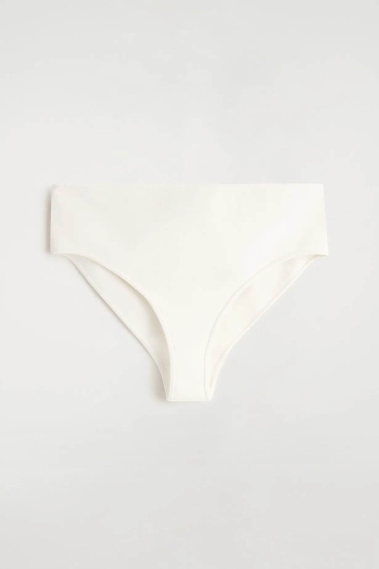 GERIPPTE MICRO-SHORTS AUS SEIDE