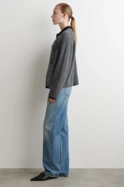 GERIPPTE UTILITY-STRICKJACKE AUS MERINOWOLLE