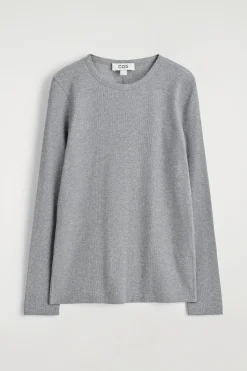 GERIPPTES LANGARMSHIRT AUS JERSEY