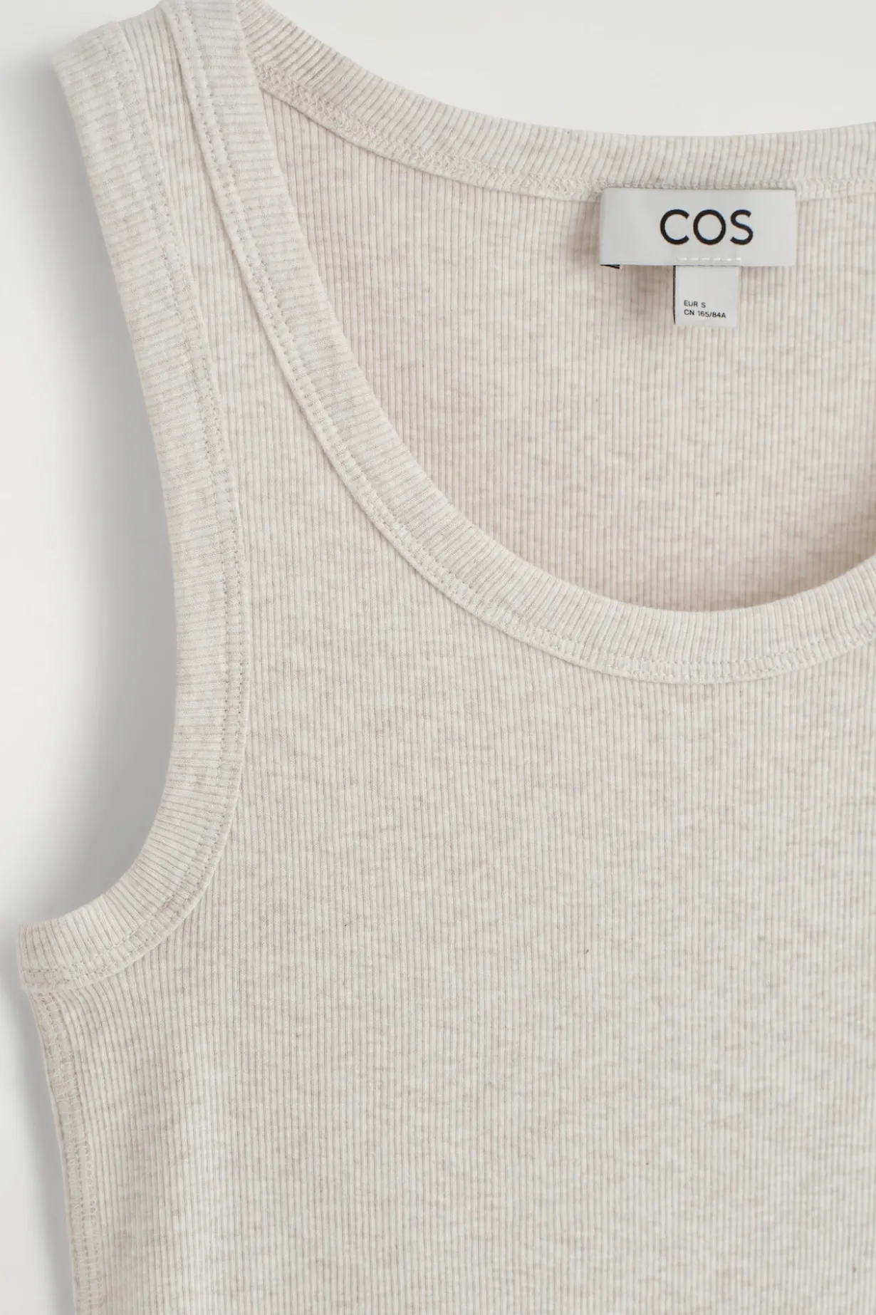 GERIPPTES TANKTOP AUS BAUMWOLLE