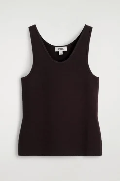 GERIPPTES TANKTOP MIT TIEFEM AUSSCHNITT