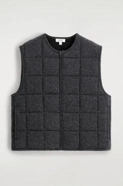 GESTEPPTE STRICKWESTE AUS MERINOWOLLE