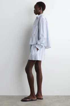 GESTREIFTE SHORTS AUS SEERSUCKER