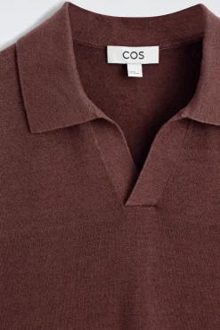 GESTRICKTES POLOSHIRT AUS LEINEN