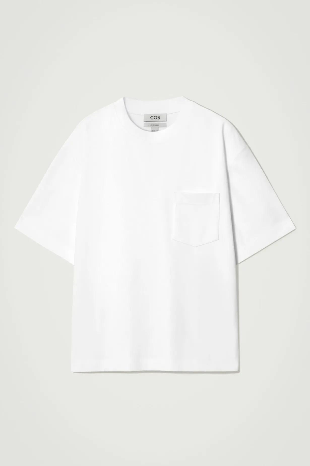 GEWICHTIGES OVERSIZED-T-SHIRT AUS BAUMWOLLE