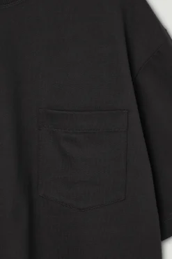 GEWICHTIGES OVERSIZED-T-SHIRT AUS BAUMWOLLE