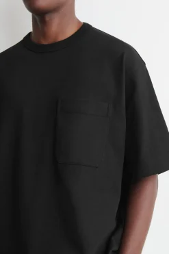 GEWICHTIGES OVERSIZED-T-SHIRT