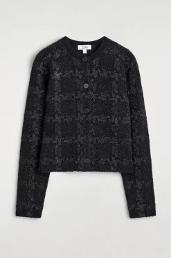 GLITZERNDE BOUCLÉ-STRICKJACKE