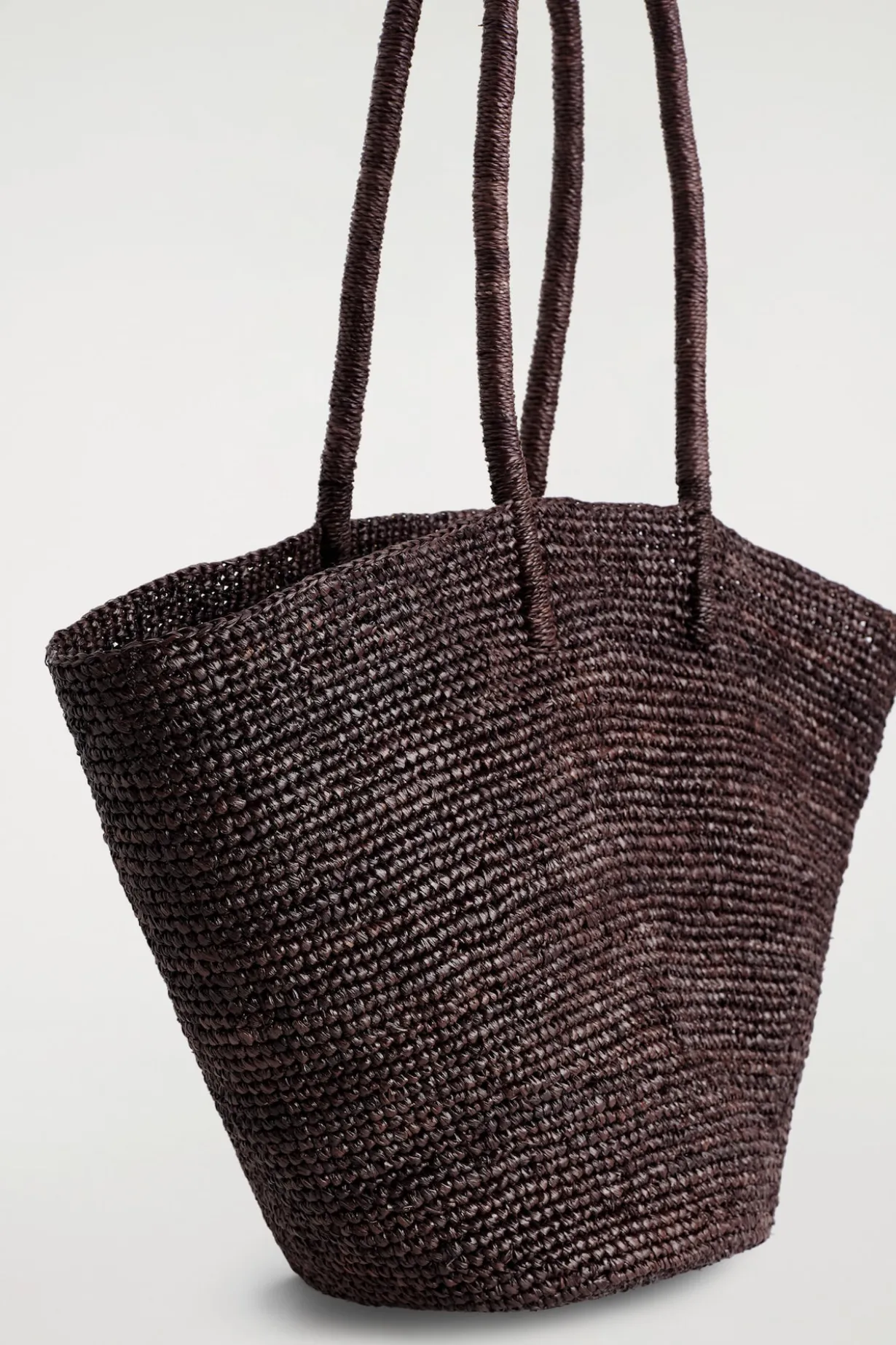 HANDGEWEBTE TASCHE - STROH