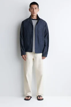HEMDJACKE AUS DENIM MIT RESORTKRAGEN