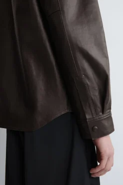 HEMDJACKE AUS LEDER
