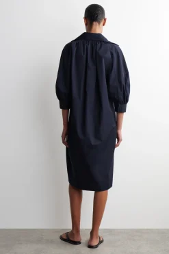 HEMDKLEID AUS BAUMWOLLE IN MIDILÄNGE
