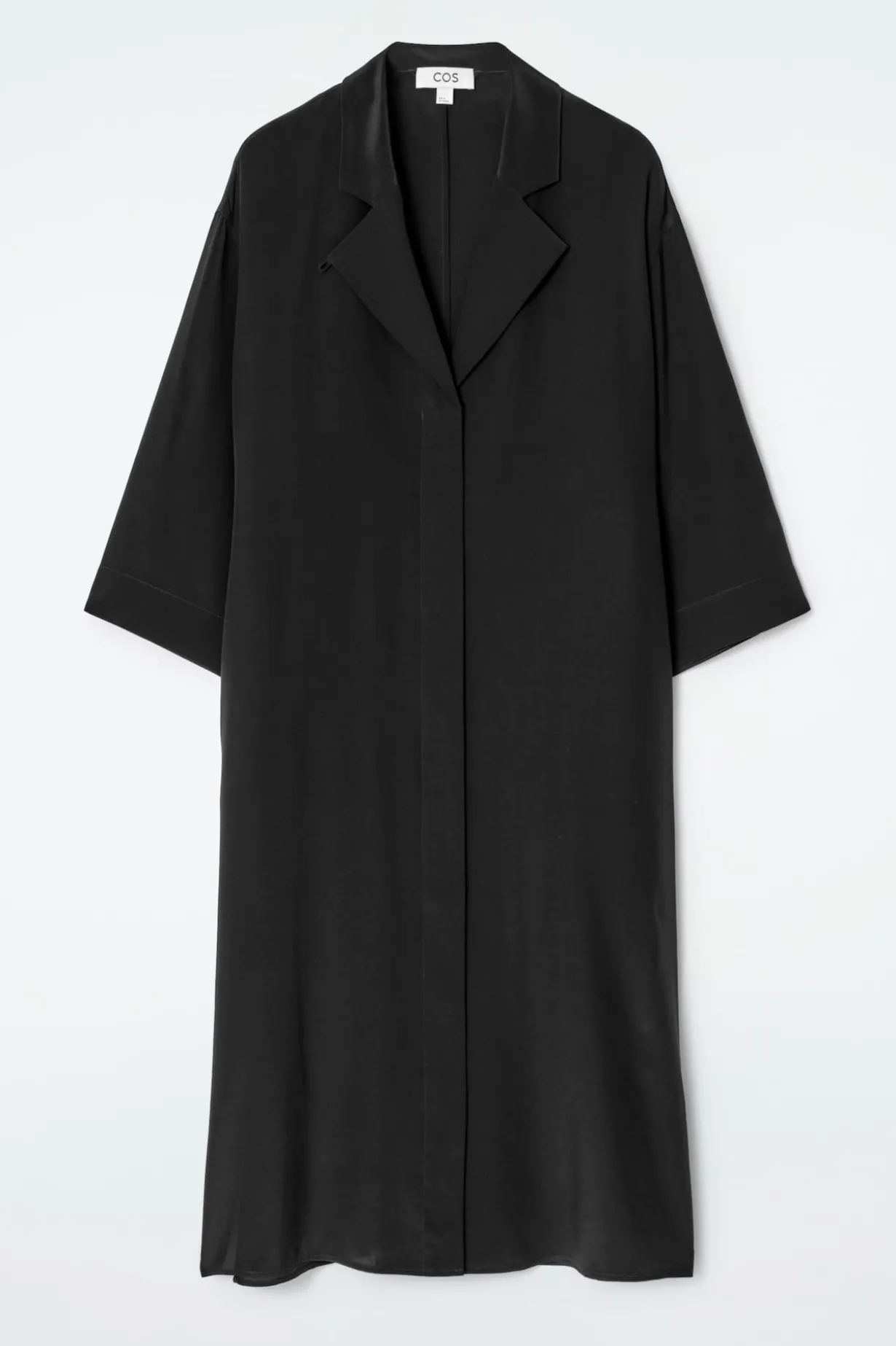 HEMDKLEID AUS SEIDE MIT GÜRTEL