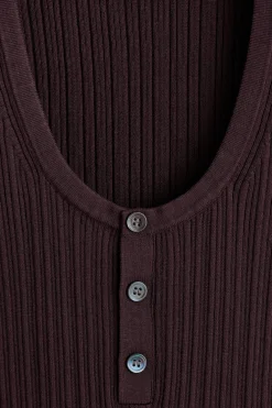 HENLEY-TANKTOP AUS SEIDEN-BAUMWOLL-MISCHUNG
