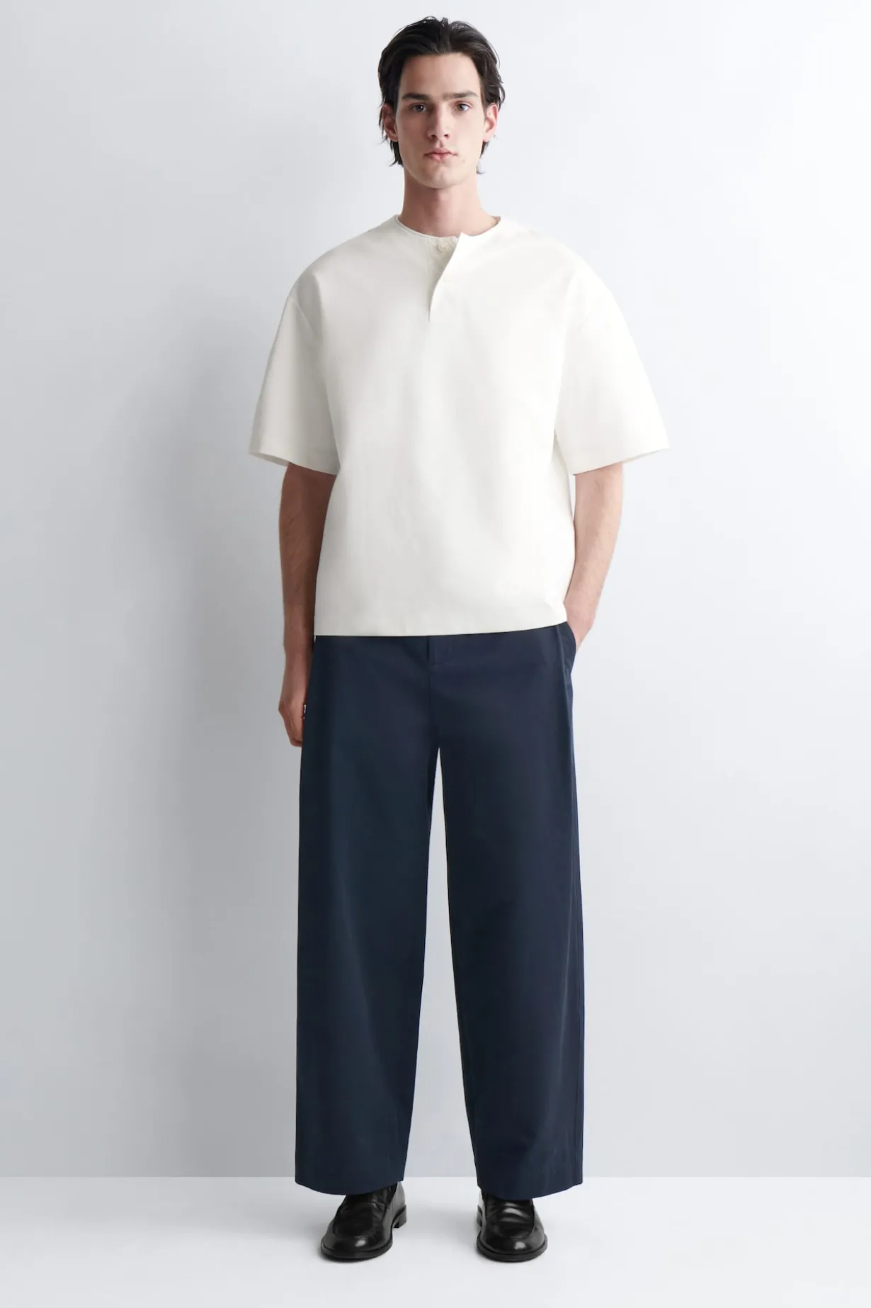 HENLEY-T-SHIRT AUS BAUMWOLLJERSEY