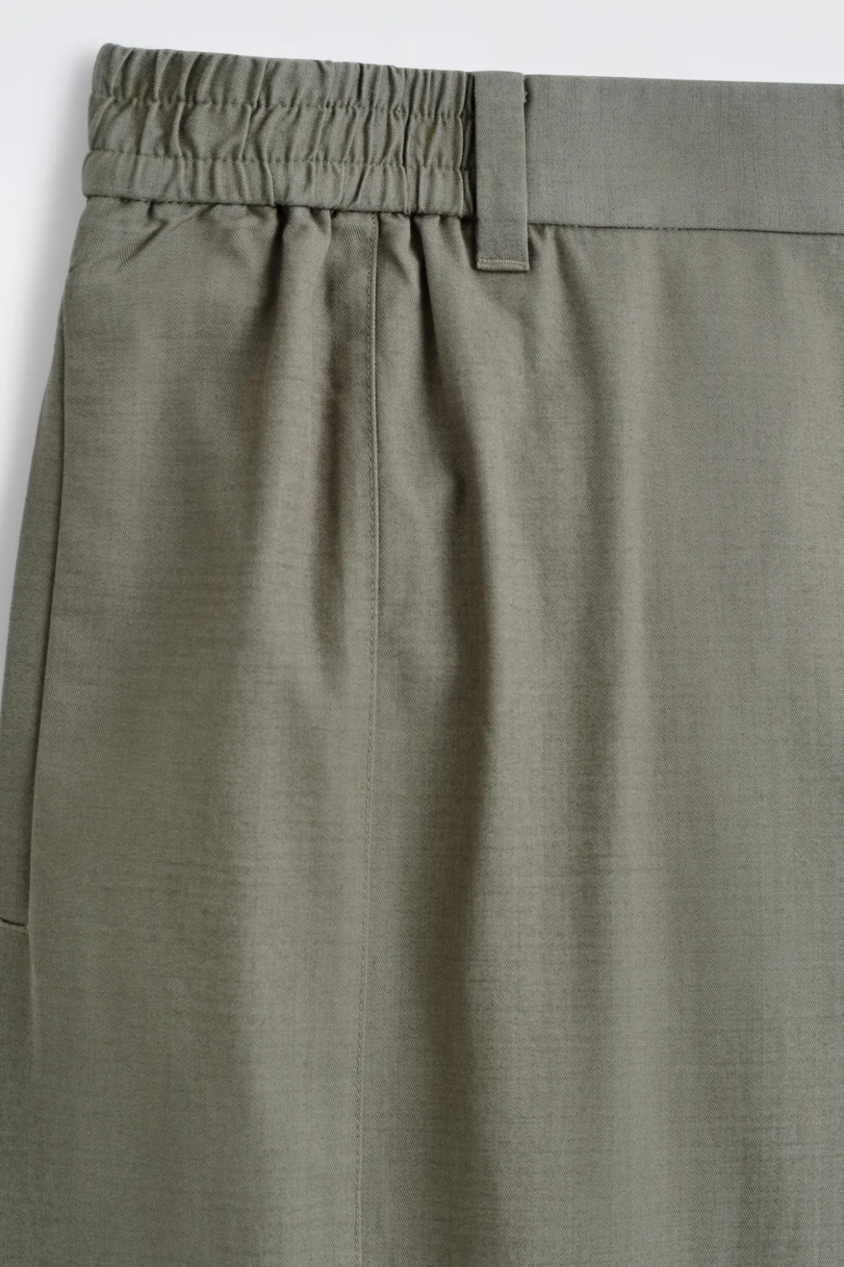 HOSE AUS BAUMWOLLE MIT GERADEM BEIN