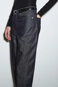 HOSE AUS DENIM MIT BARREL-BEIN