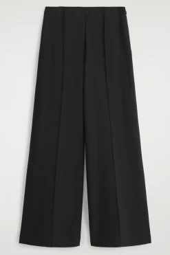HOSE AUS JERSEY MIT WEITEM BEIN
