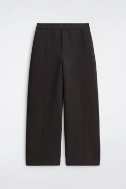 HOSE AUS SCUBA MIT GERADEM BEIN