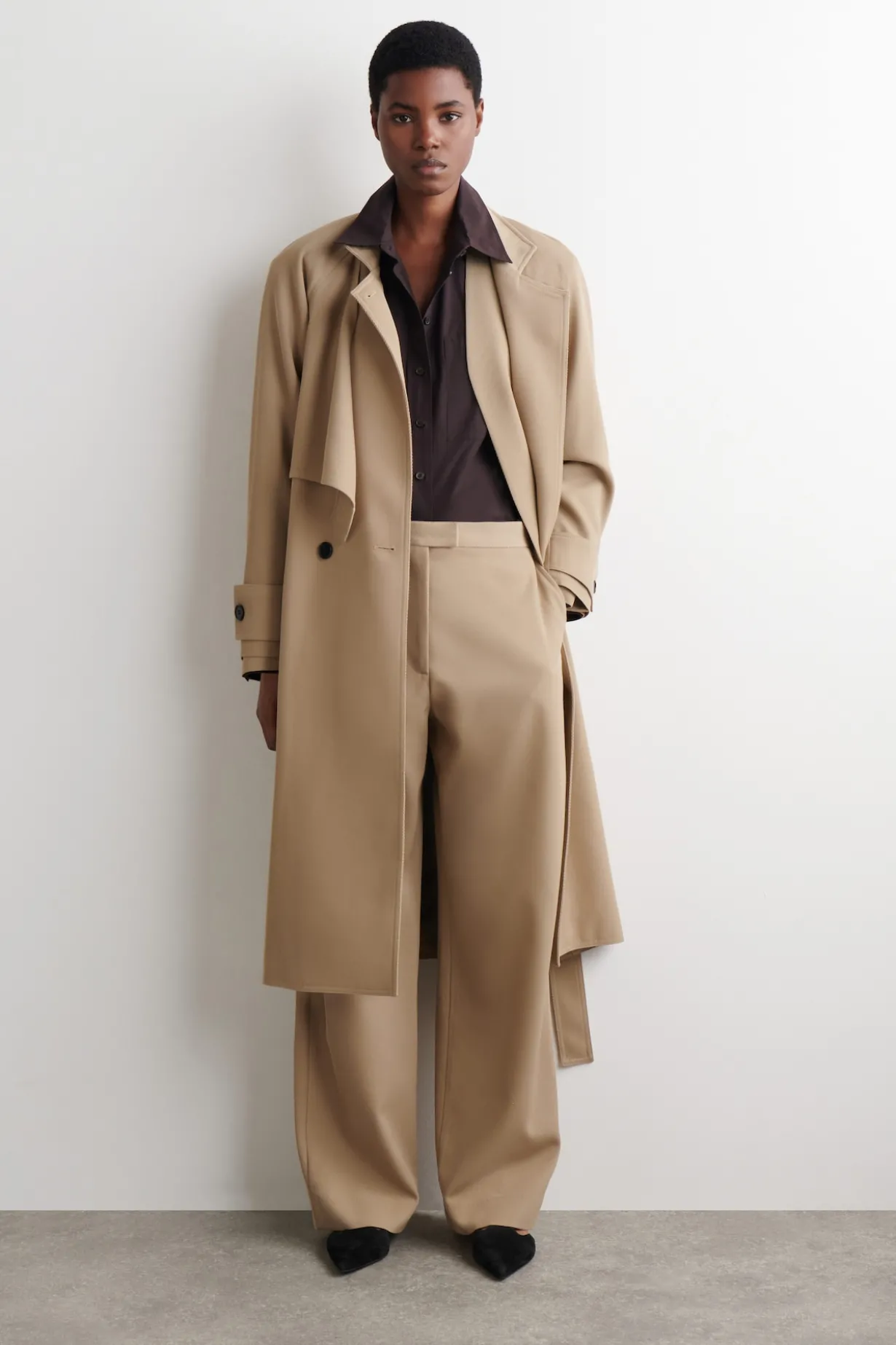 HOSE AUS TWILL MIT GERADEM BEIN