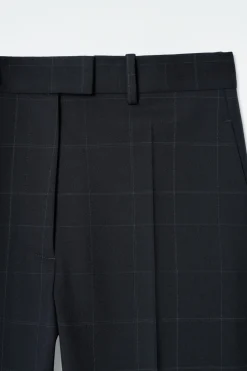 HOSE MIT GERADEM BEIN UND WINDOWPANE-KARO