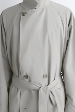 2-IN-1 WASSERABWEISENDER TRENCHCOAT