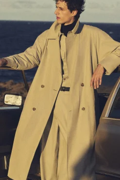 2-IN-1 WASSERABWEISENDER TRENCHCOAT