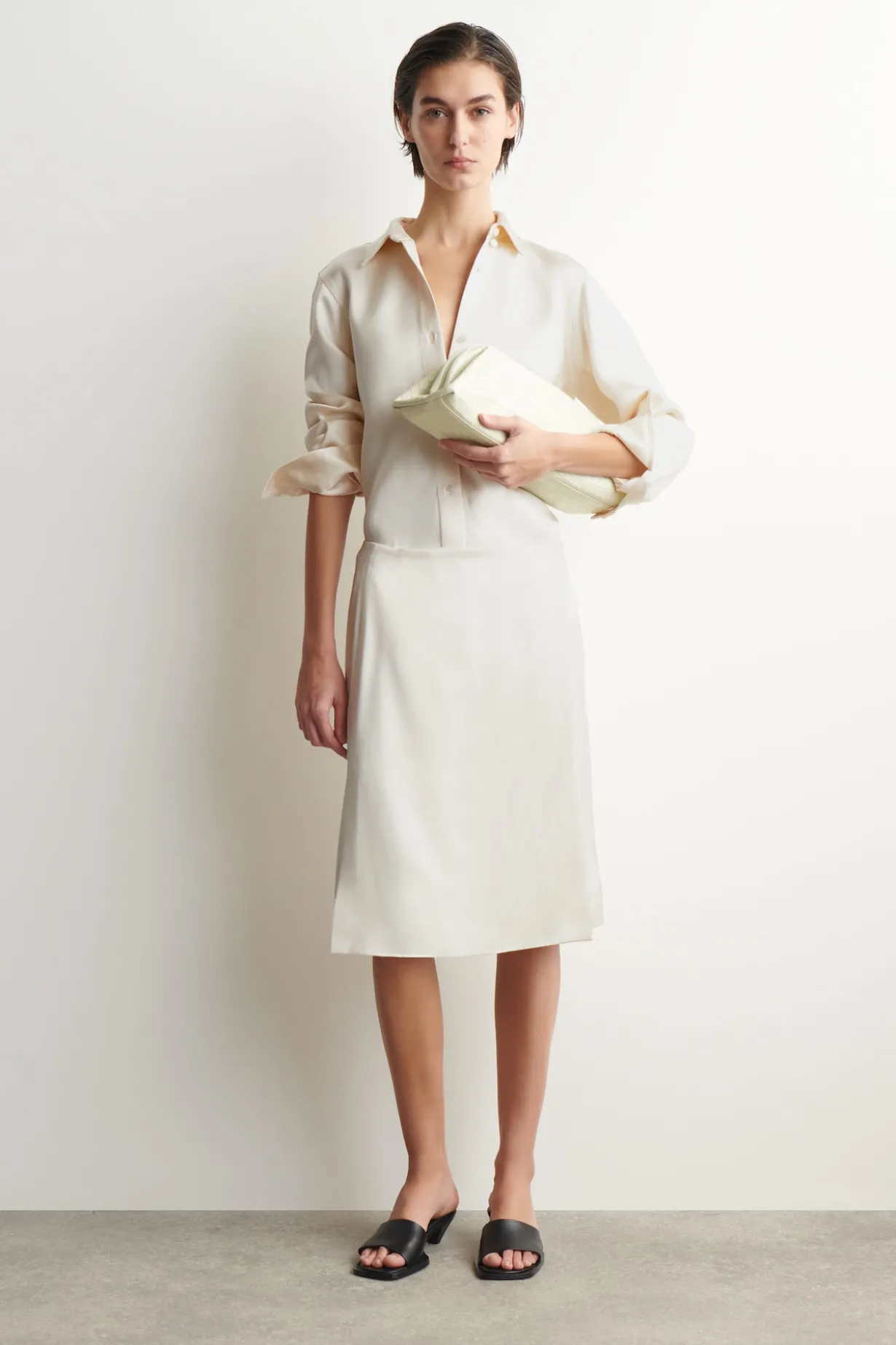 INGOT CLUTCH - LEDER