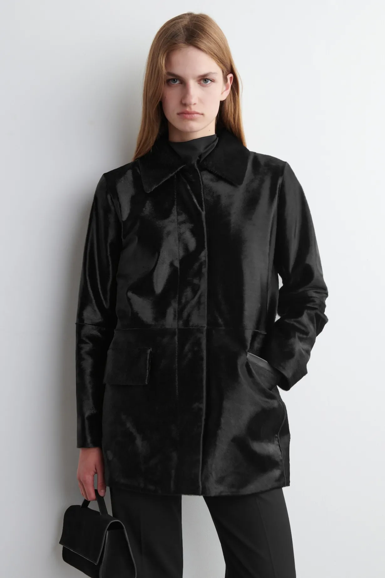 JACKE AUS LEDER MIT PONYHAAR-EFFEKT