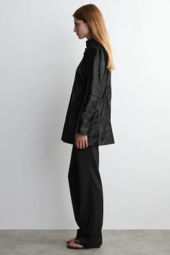 JACKE AUS LEDER MIT PONYHAAR-EFFEKT